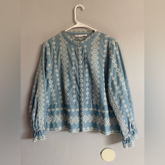 Zara blue cotton jacket with white thread work embroidery. - Picture 10 of 12